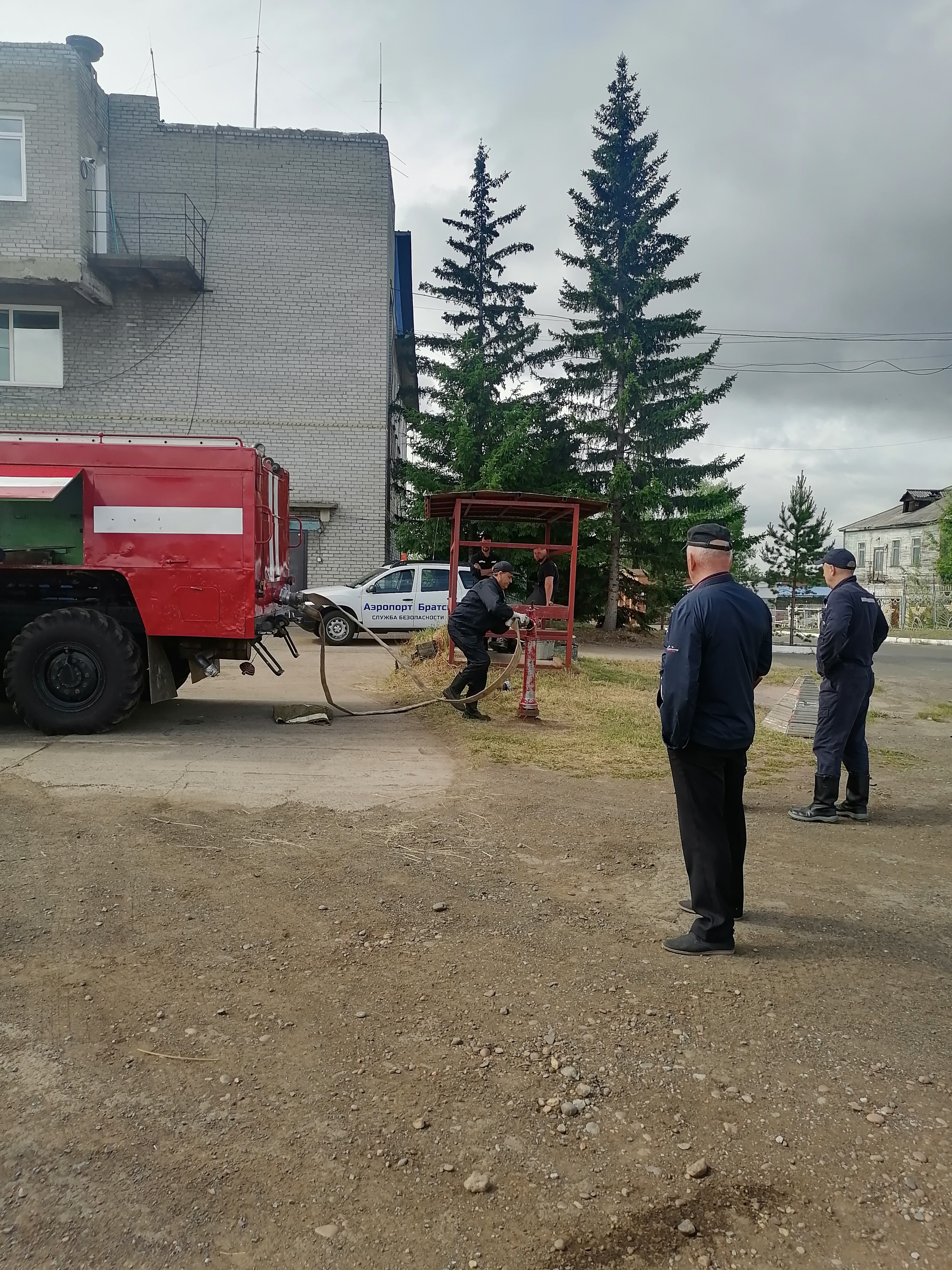 Соревнования Аварийно-спасательного формирования в аэропорту г. Братска